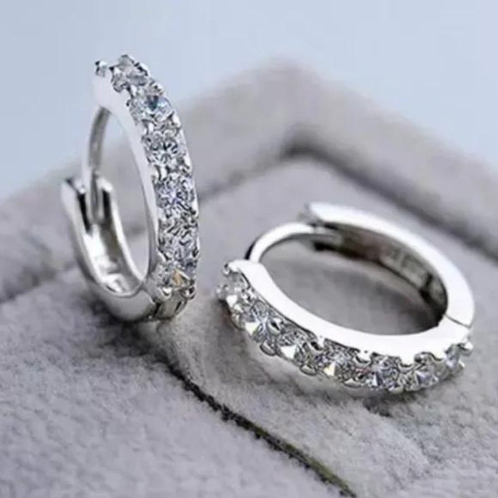 NEW 925 STERLING SILVER HOOP DIAMOND EARRINGS, NICE EARRINGS, CUTE EARRINGS - Picture 4 of 5